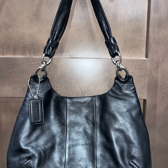 Coach Vintage Authentic Leather Purse - Picture 6 of 11